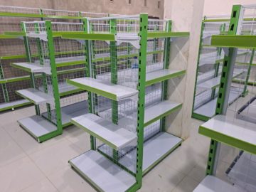 Rak Supermarket di Pariaman