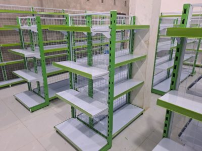 Rak Supermarket di Pariaman